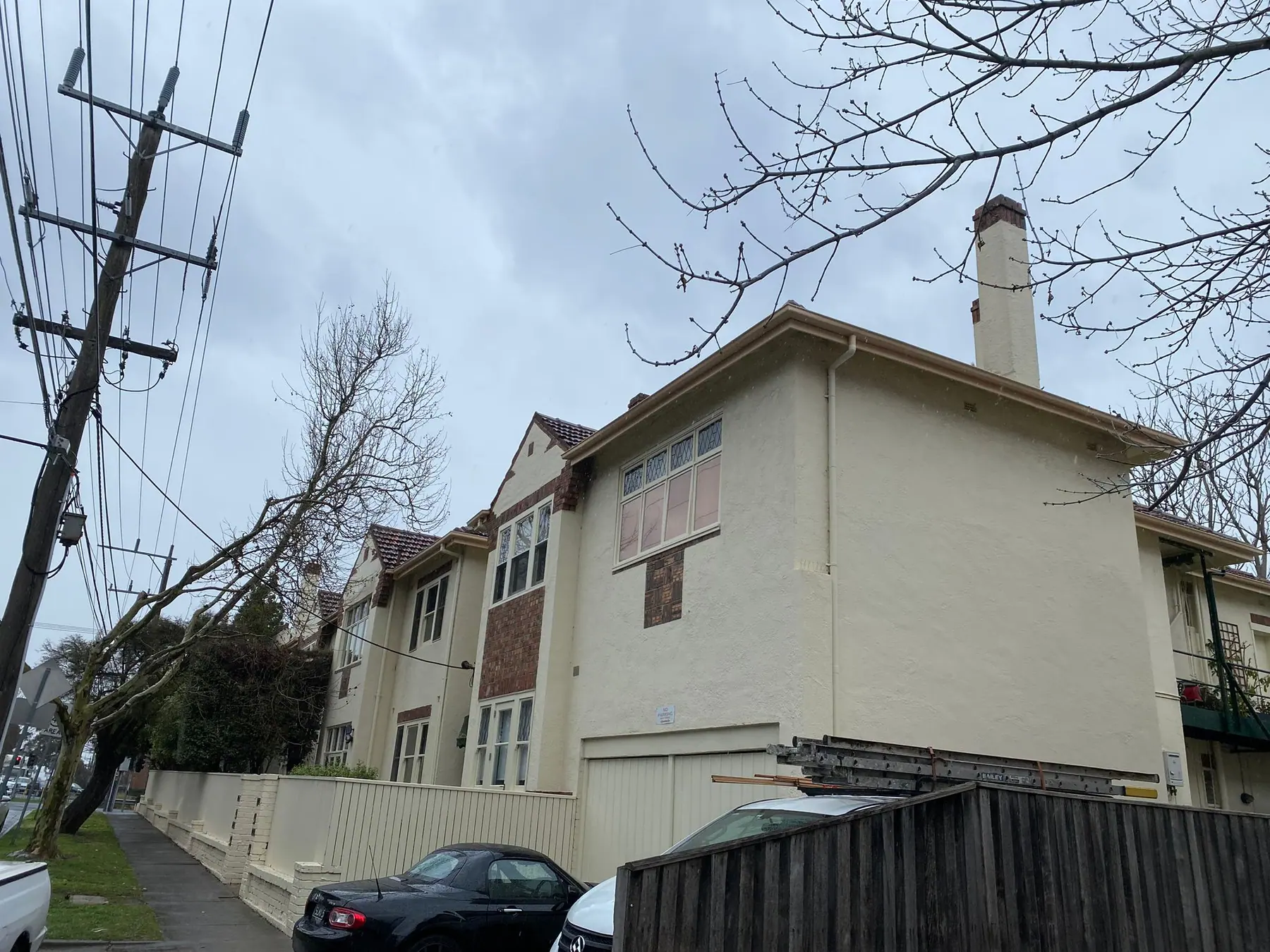 Completed side elevation and external finishes at 213 Dandenong Road