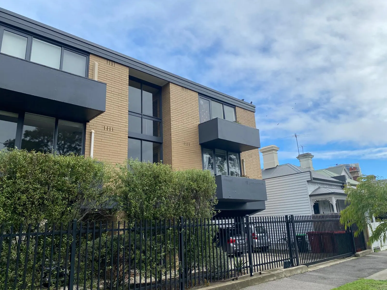 Completed street elevation at 24 Foote Street, Albert Park