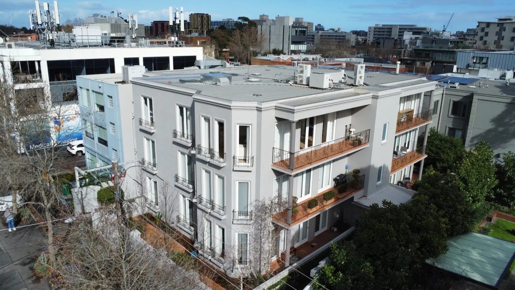 Completed render repairs, exterior painting and window replacement at 3 Hobson Street, South Yarra