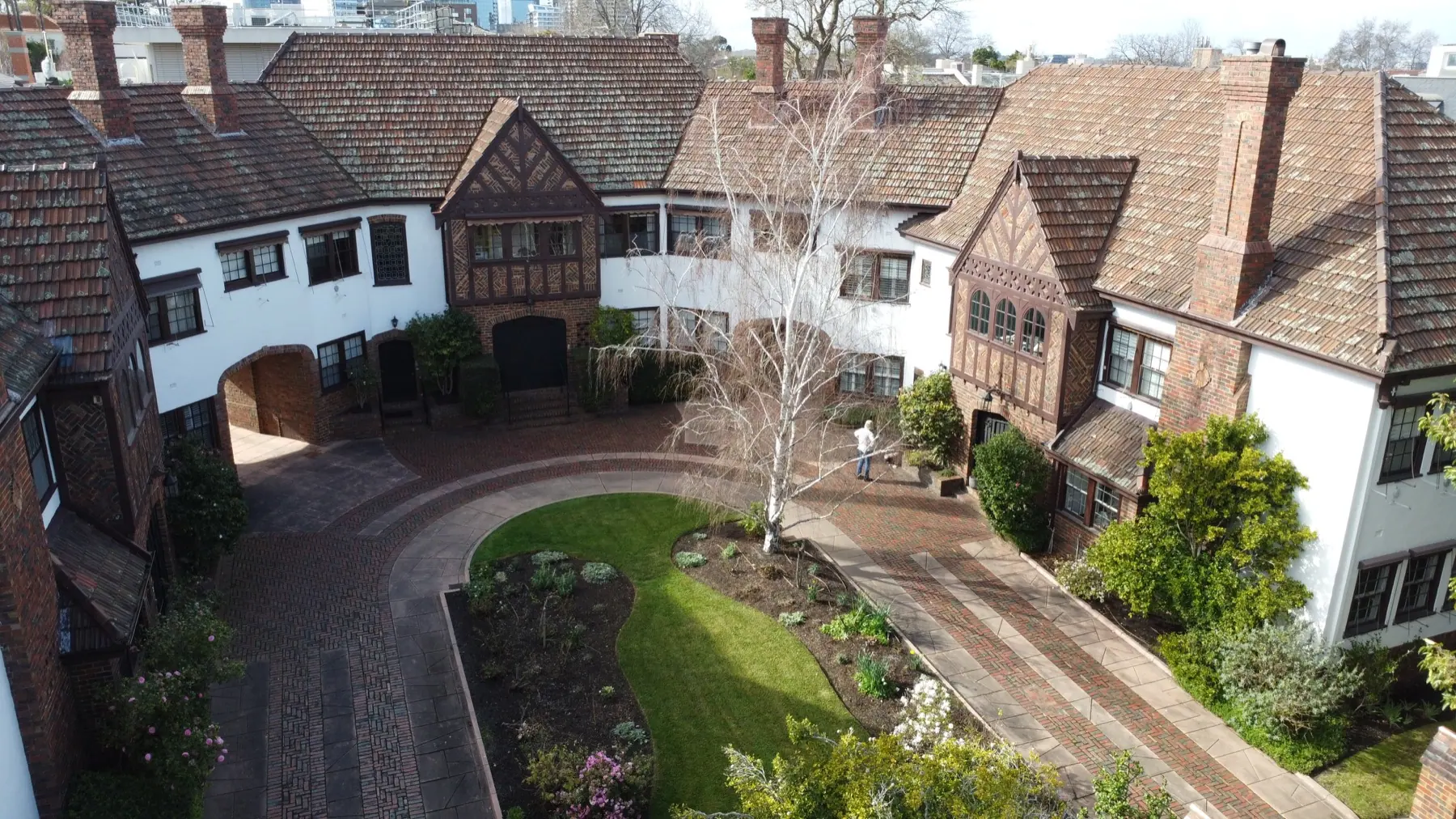Completed heritage maintenance, painting and window replacement at 50–56 Marne Street, South Yarra